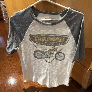 Triumph Motorcycle x Lucky Brand Gray and Cream Motorcycle Graphic Tee